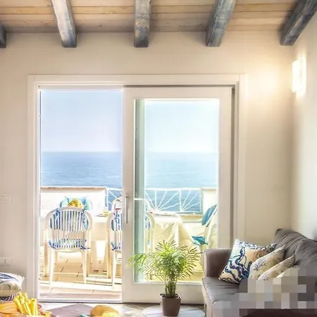 Tra Blu E Celeste Castelsardo